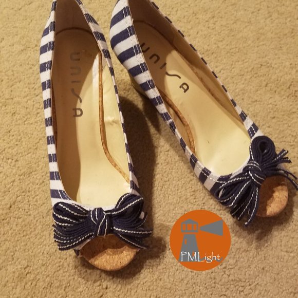 UNISA Navy Stripe 3 Inch Shoes 7 1/2m Wedge - Picture 1 of 9